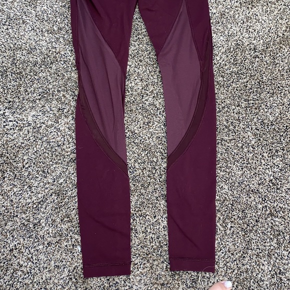 High Waisted Lululemon Mesh Leggings - Picture 3 of 3